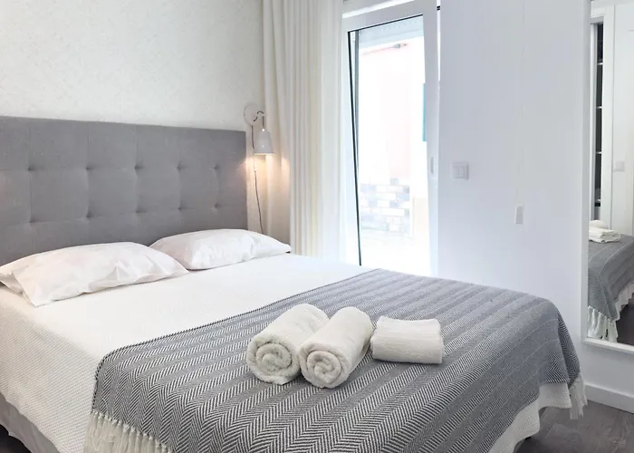 Apartament House Alzira - Centro Historico Da Nazaré